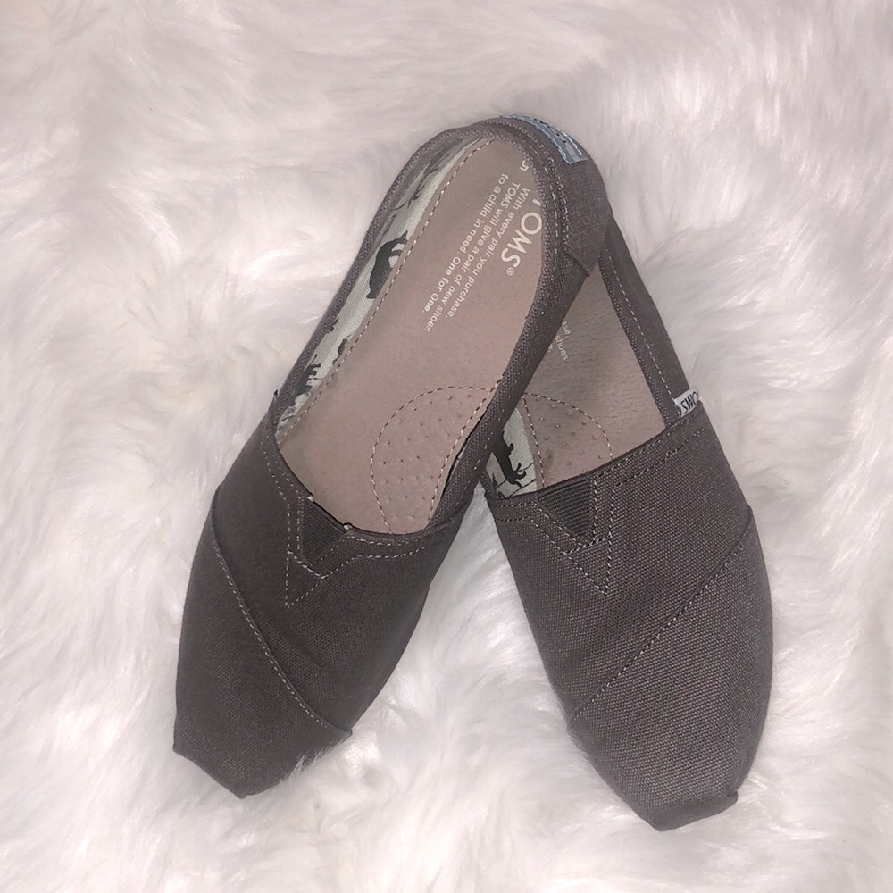 TOMS ~ CLASSIC